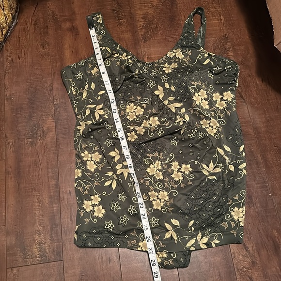 Baltex Green Floral One Piece Bathing Suit - Picture 5 of 7